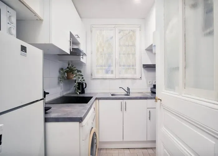 & Cosy Parisian Style Apartamento París